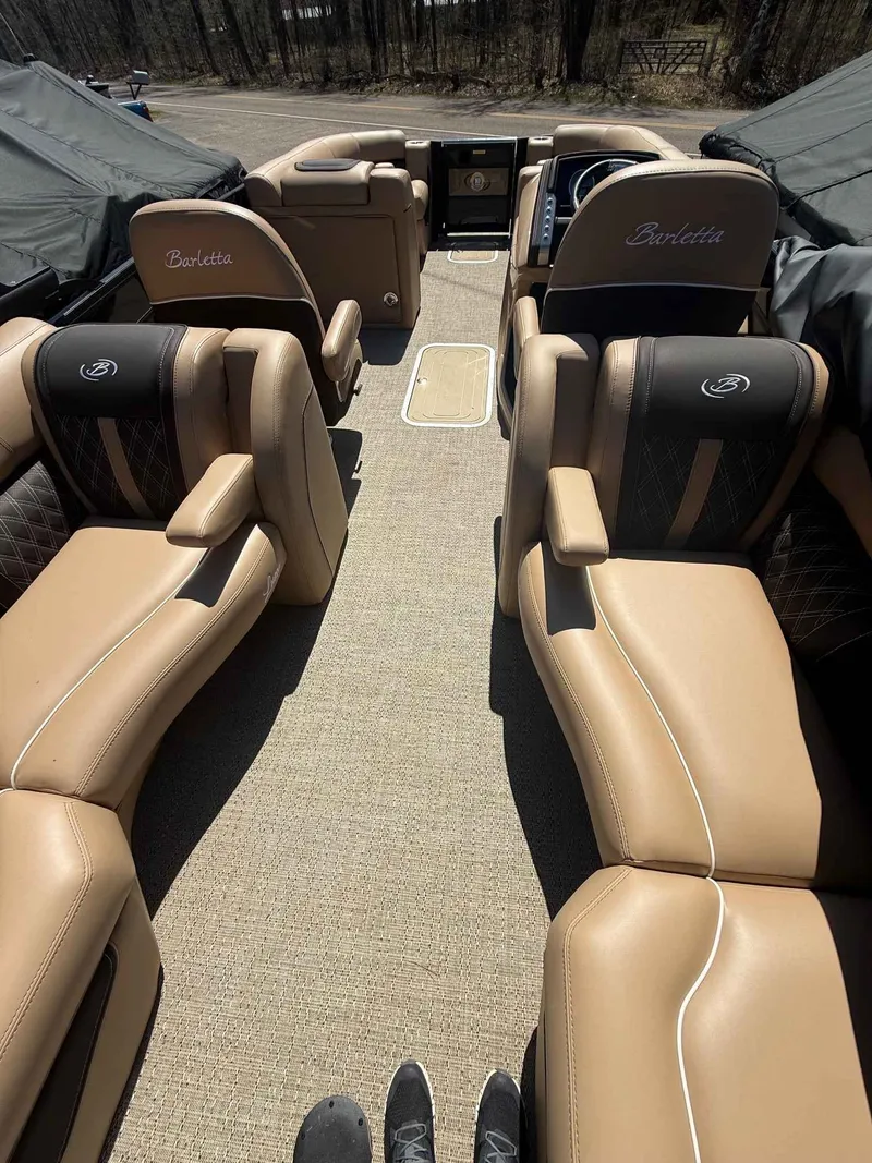 Slide: The Image of Barletta LUSSOL23QCSS/TT 2025 - 8