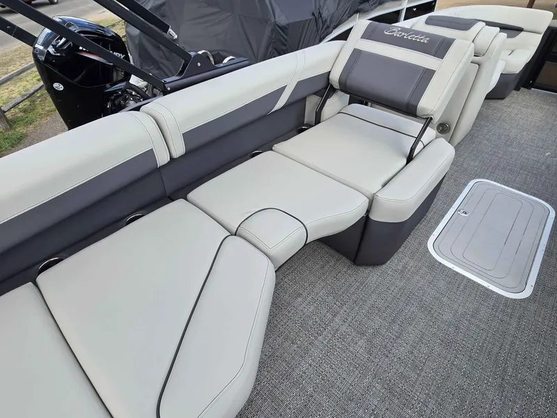 Slide: The Image of Barletta CABRIO C22M/TT 2025 - 10