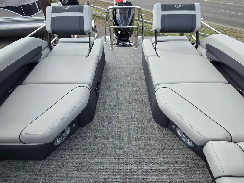 Slide: The Image of Barletta CABRIO C22M/TT 2025 - 9