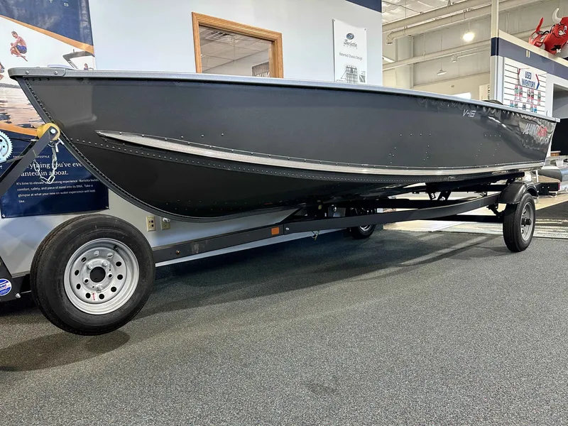 The Image of Alumacraft V16 2026 - 1