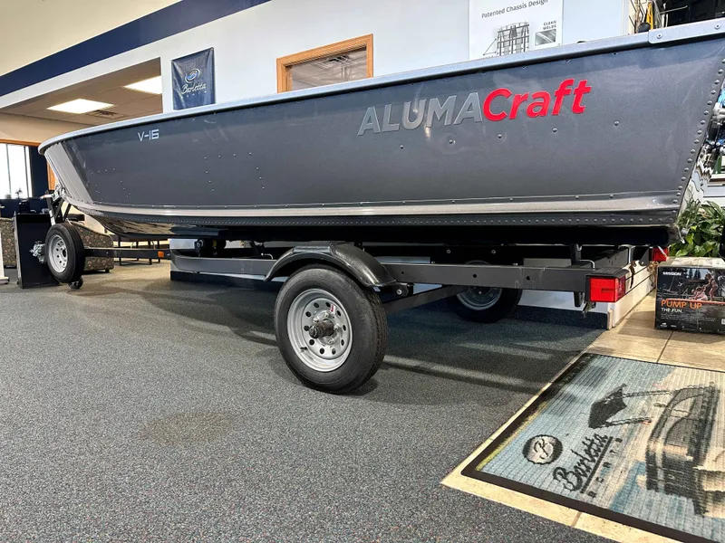 Slide: The Image of Alumacraft V16 2026 - 4