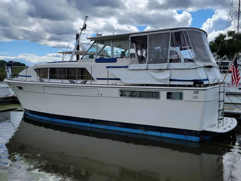 Slide: The Image of Chris-Craft 410 Commander 1977 - 5