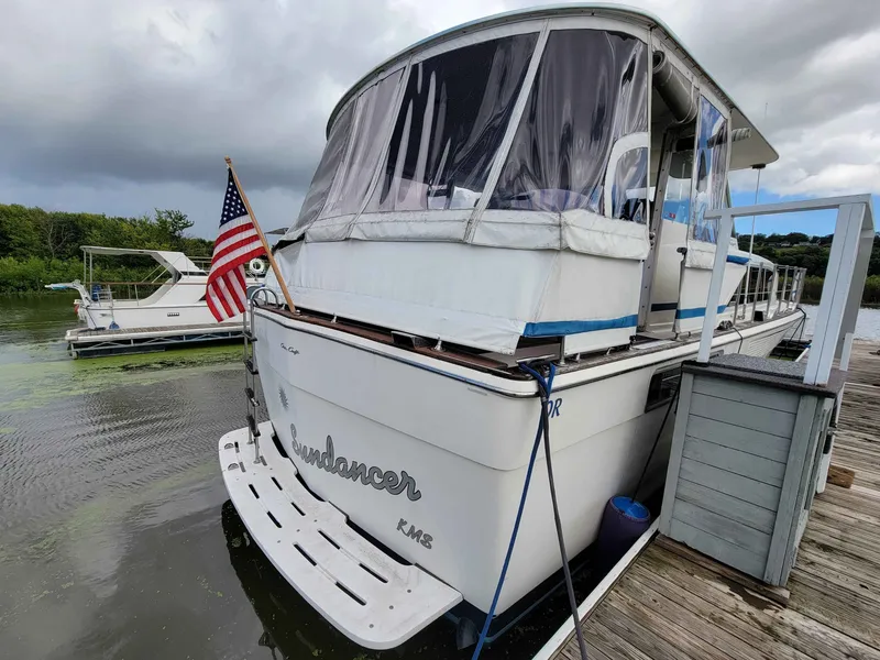 Slide: The Image of Chris-Craft 410 Commander 1977 - 6