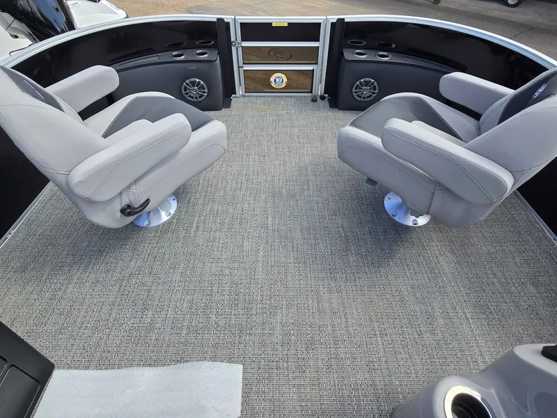 Slide: The Image of Barletta Aria A22F 2025 - 4