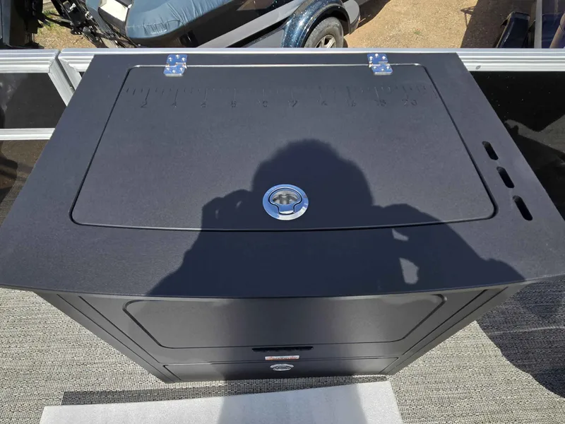 Slide: The Image of Barletta Aria A22F 2025 - 6