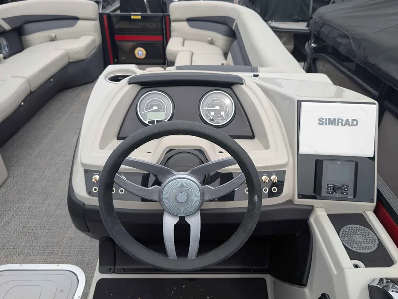 Slide: The Image of Barletta CABRIO C24M/TT 2025 - 12