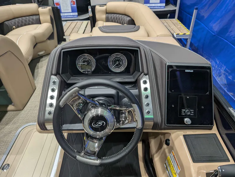 Slide: The Image of Barletta LUSSO L23M/TT 2025 - 8