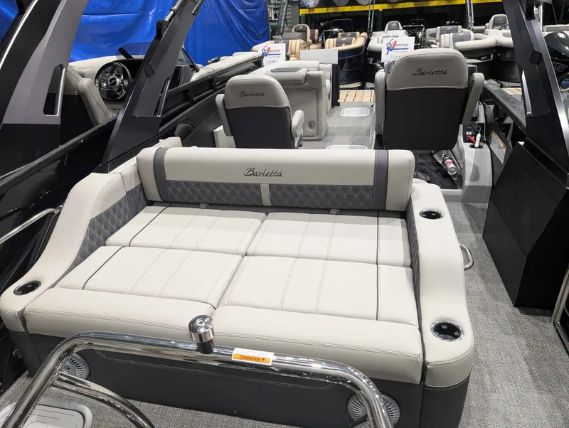 Slide: The Image of Barletta LUSSO L23UCA/TT 2025 - 12