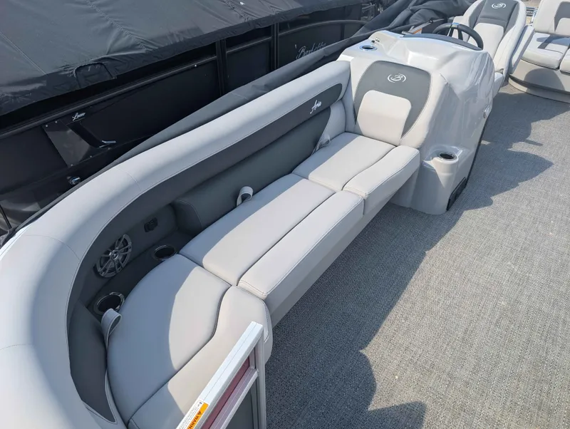 Slide: The Image of Barletta ARIA A24UC/TT 2025 - 16