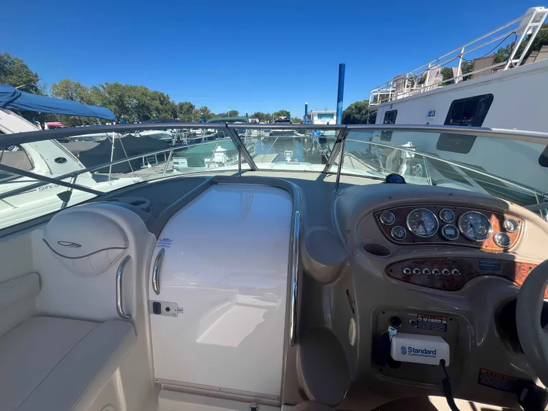 Slide: The Image of Maxum 2700 SCR 2001 - 20