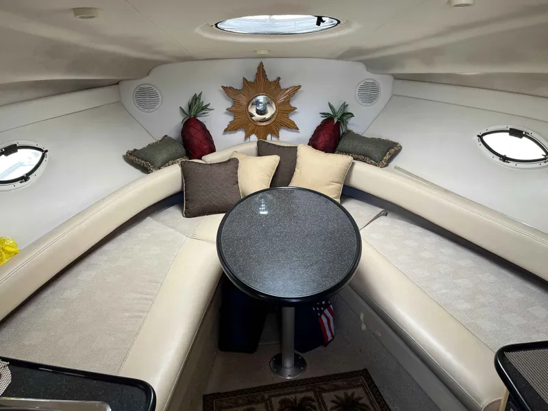 Slide: The Image of Maxum 2700 SCR 2001 - 23