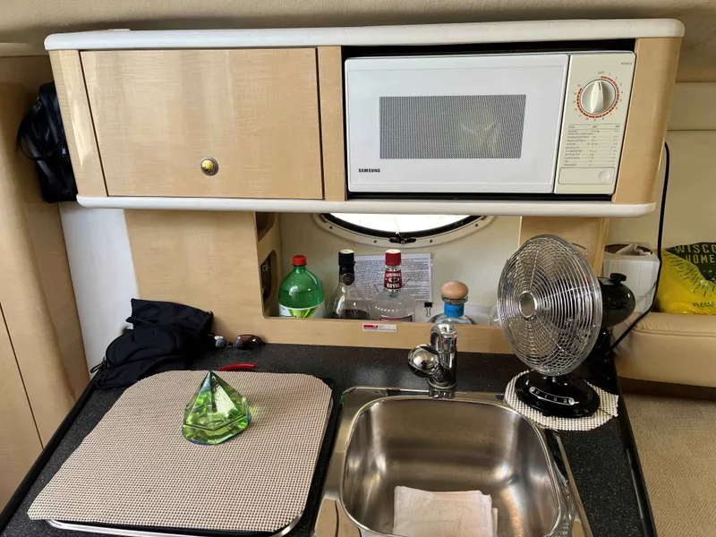 Slide: The Image of Maxum 2700 SCR 2001 - 24