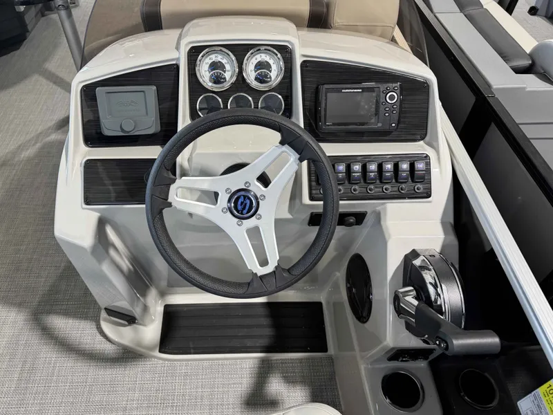 Slide: The Image of Sylvan MIR 8520 PF 2025 - 8