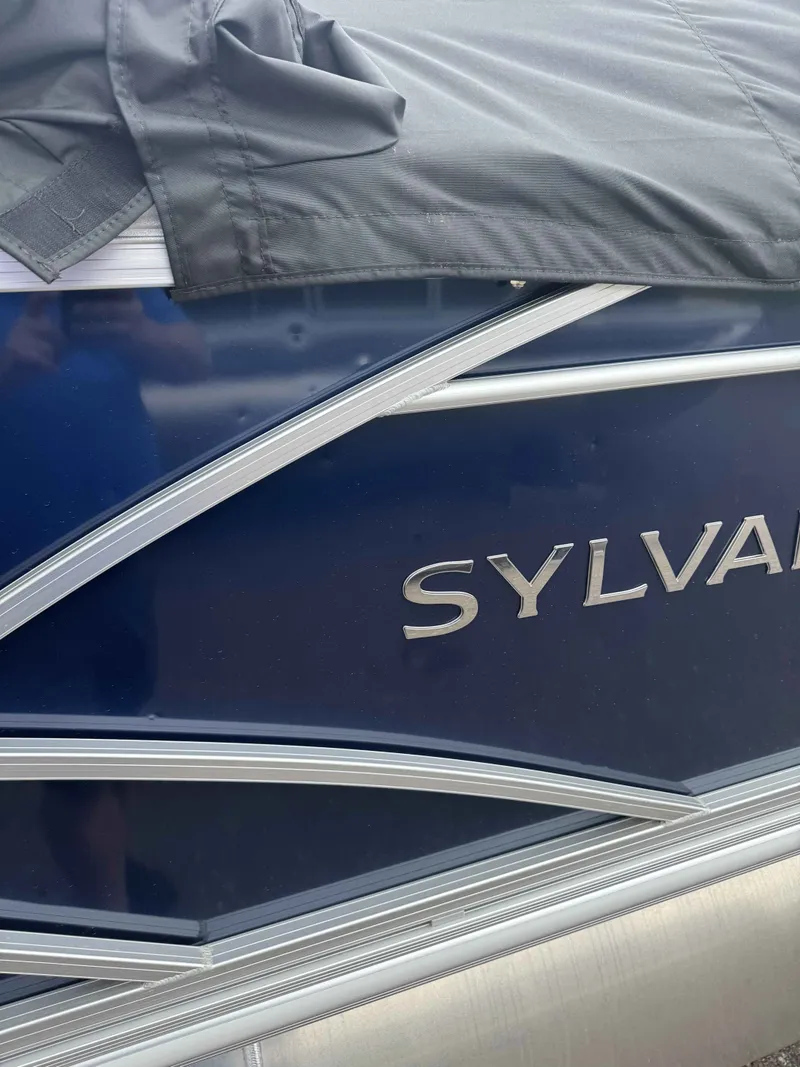 Slide: The Image of Sylvan MIR 8520 PF 4PT 2025 - 5