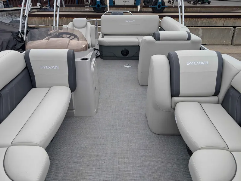 Slide: The Image of Sylvan MIR 8522 CLZ/TT 2025 - 6