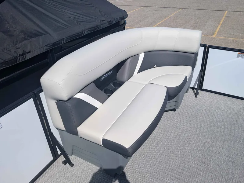 Slide: The Image of Sylvan MIR X1/TT 2025 - 5