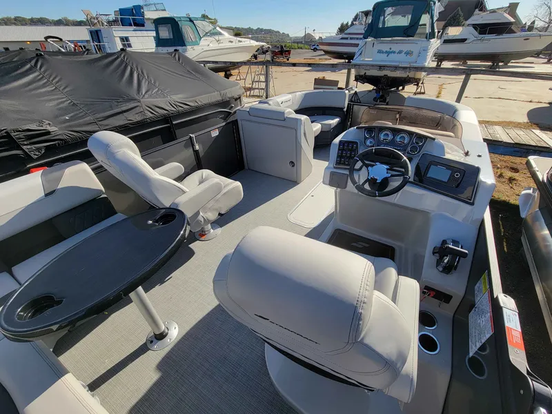 Slide: The Image of Starcraft SLS-3 Q DH/TT 2025 - 11