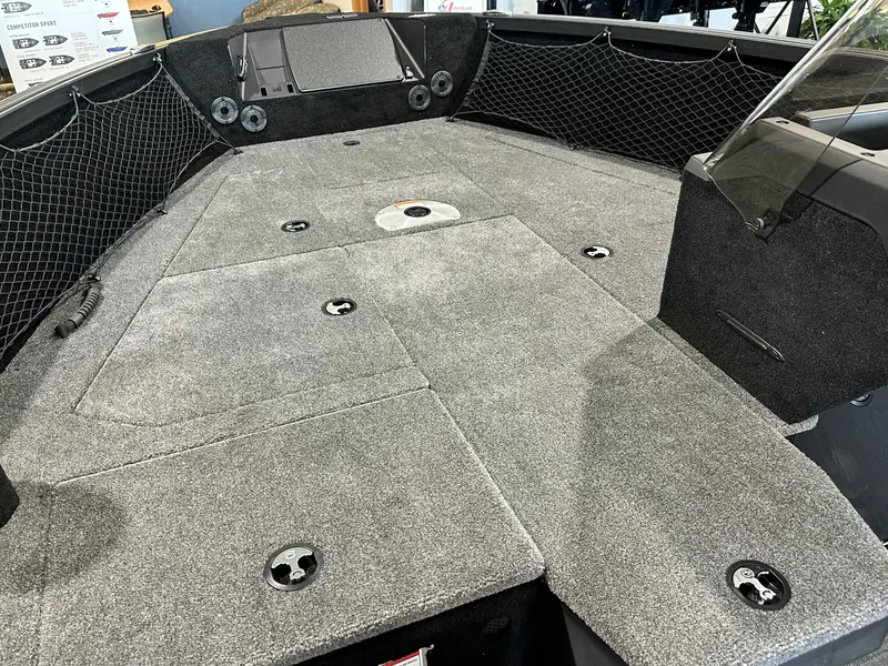 Slide: The Image of Alumacraft COMP 185X/SC 2025 - 3