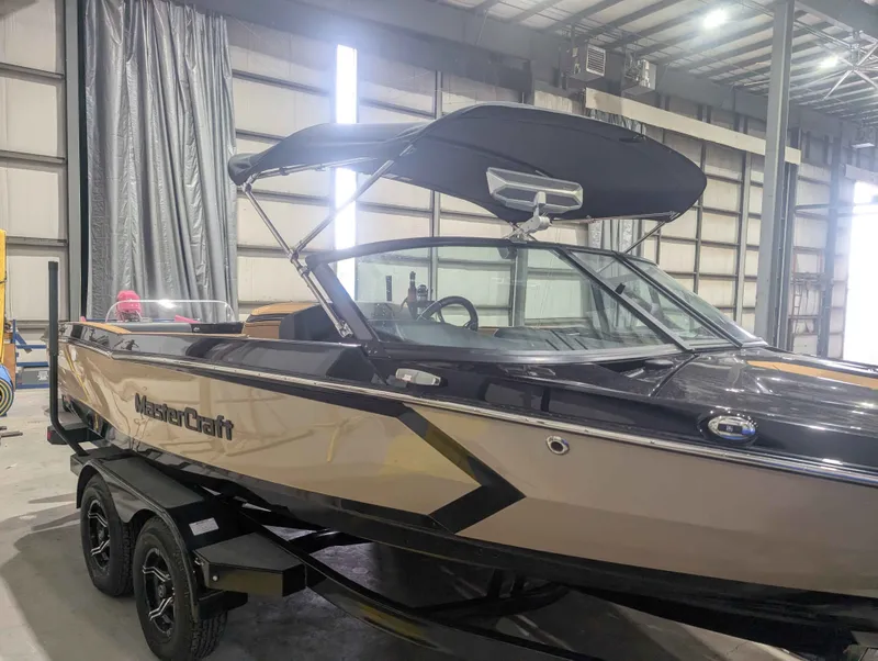 Slide: The Image of MasterCraft ProStar 2025 - 5
