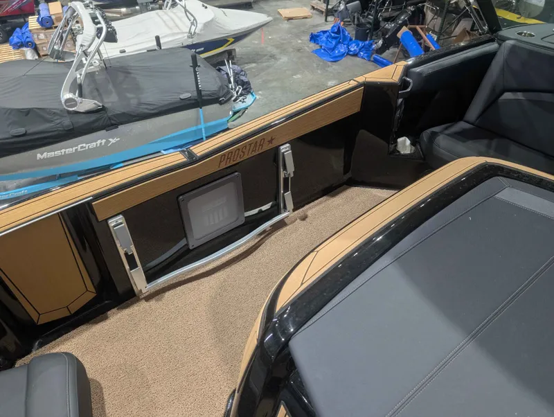 Slide: The Image of MasterCraft ProStar 2025 - 9