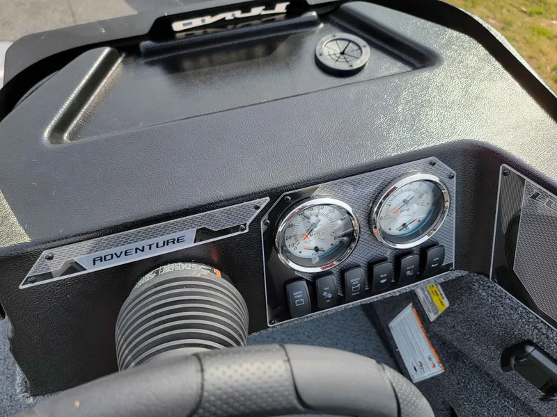 Slide: The Image of Lund 1675 ADV/SS 2025 - 9