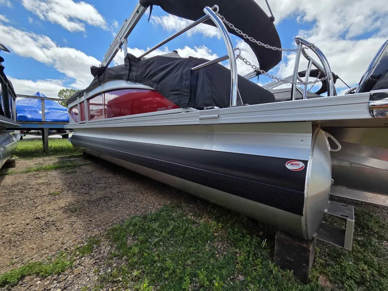 Slide: The Image of Barletta CABRIO C22UC/TT 2025 - 10