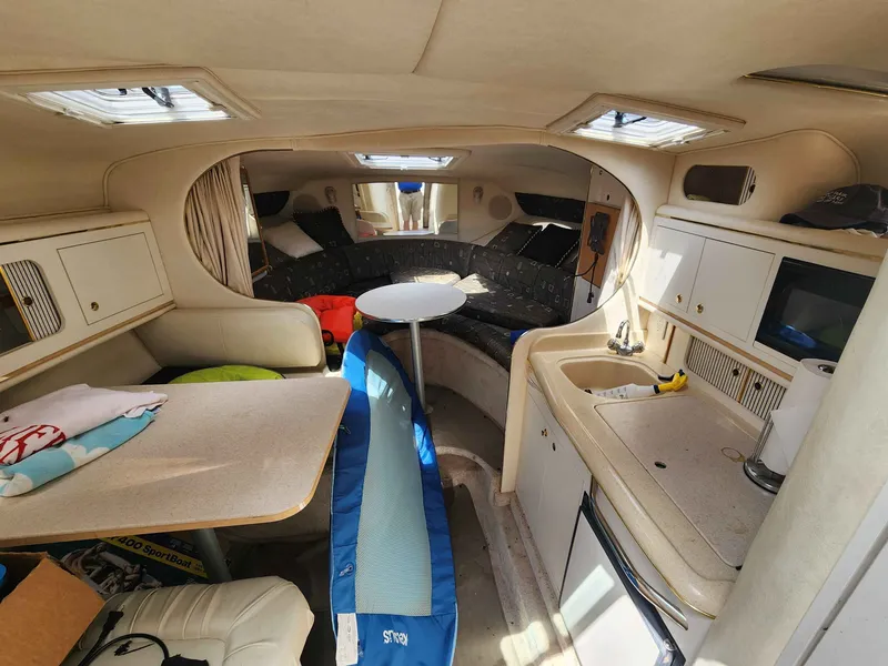 Slide: The Image of Sea Ray 290 Sundancer 2000 - 15