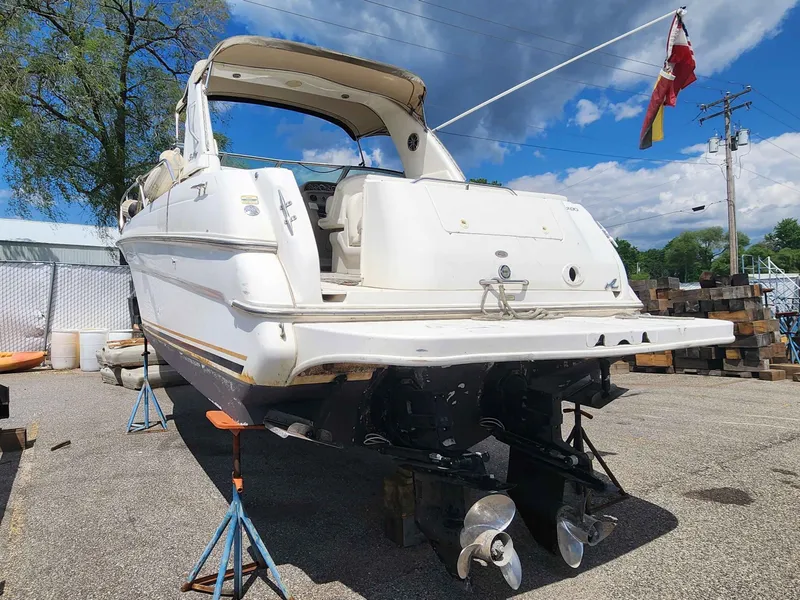 Slide: The Image of Sea Ray 290 Sundancer 2000 - 2