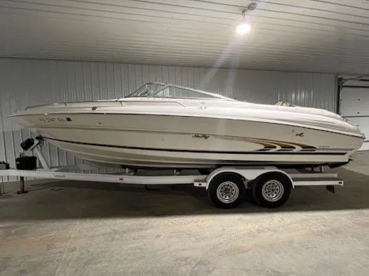 The Image of Sea Ray 260 Bow Rider 1997 - 1