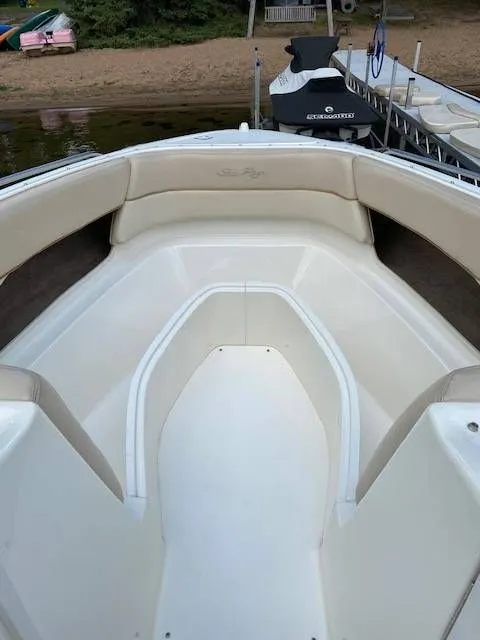 Slide: The Image of Sea Ray 260 Bow Rider 1997 - 4