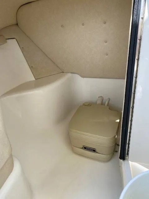 Slide: The Image of Sea Ray 260 Bow Rider 1997 - 6