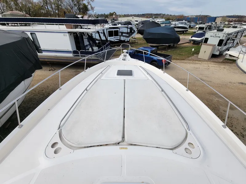 Slide: The Image of Sea Ray Sundancer 460 2000 - 14