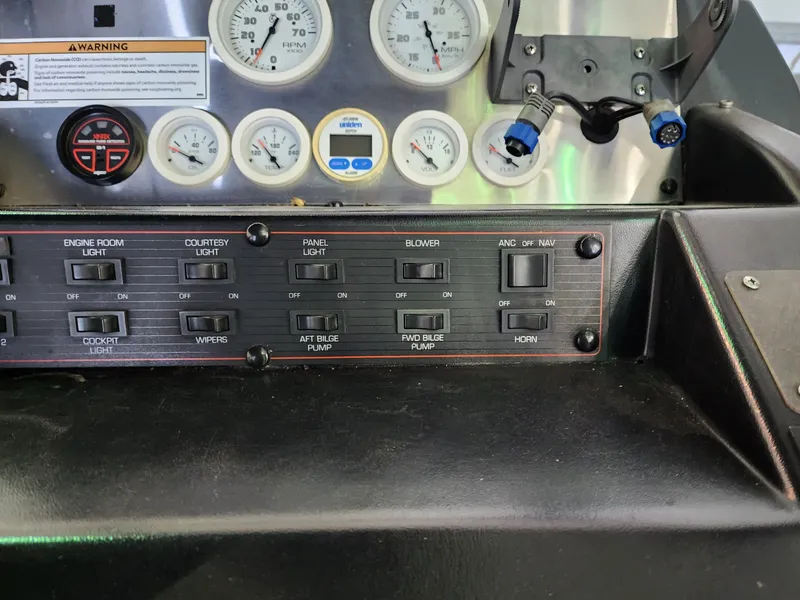 Slide: The Image of Bayliner 2455 Cierra SB 1989 - 10