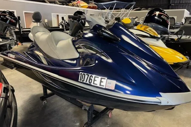 Slide: The Image of 2013 Yamaha WaveRunner VX Cruiser in showroom, blue color, side view. - 5