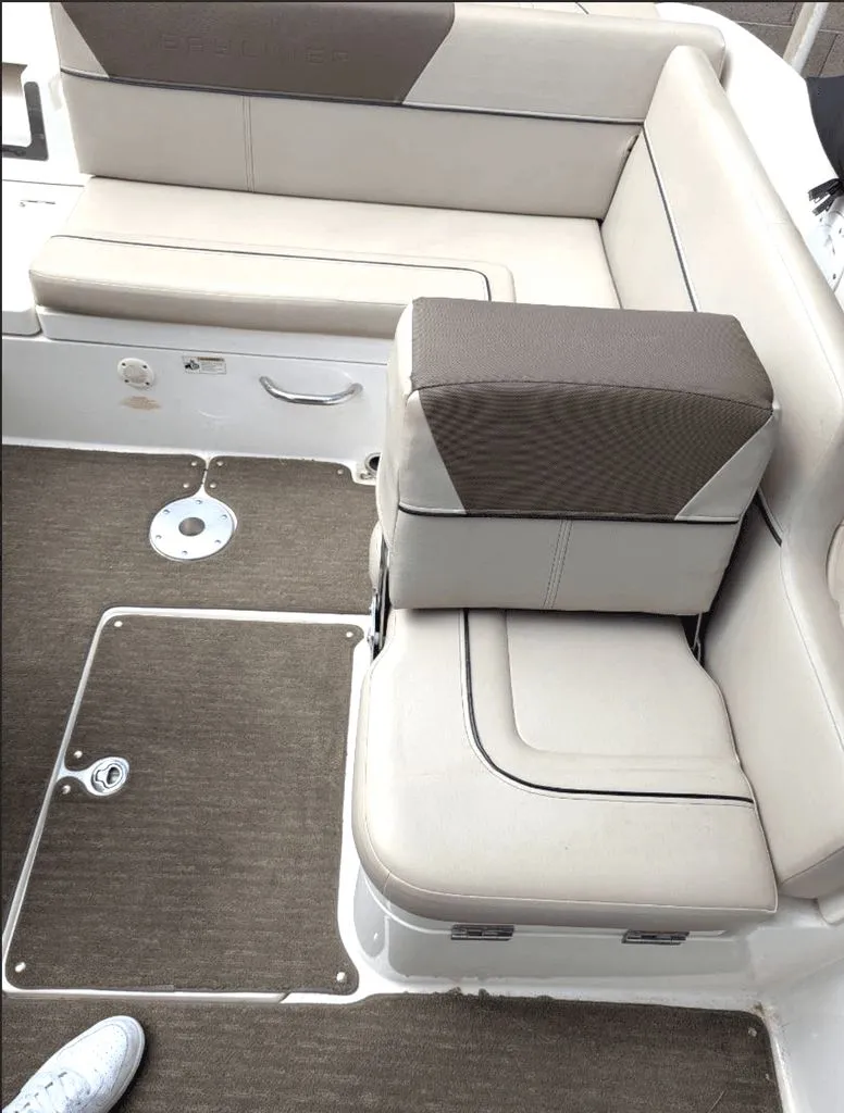 Slide: The Image of Bayliner Overnighter 642CD 2014 - 5