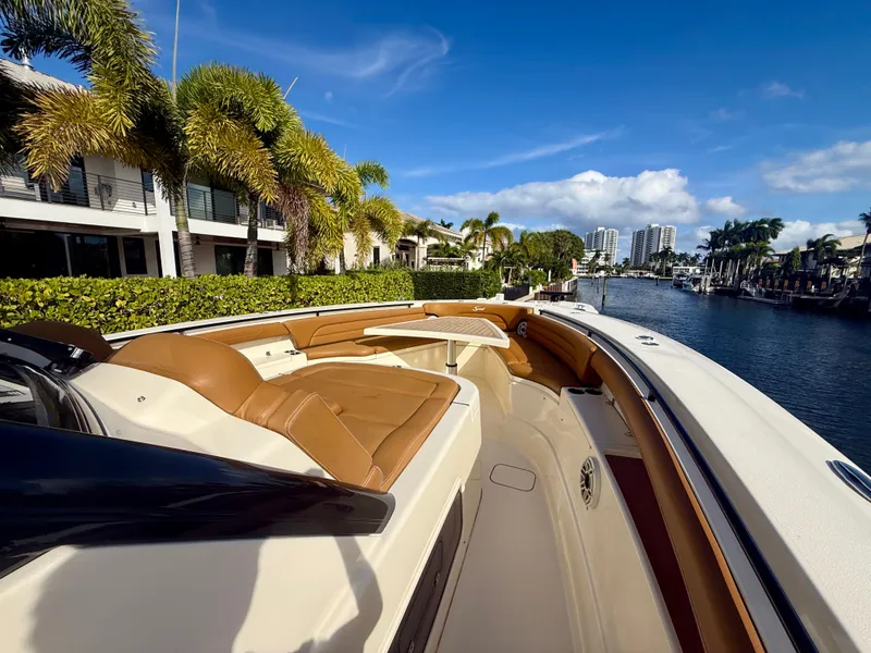 Slide: The Image of Scout 420 LXF 2021 - 6