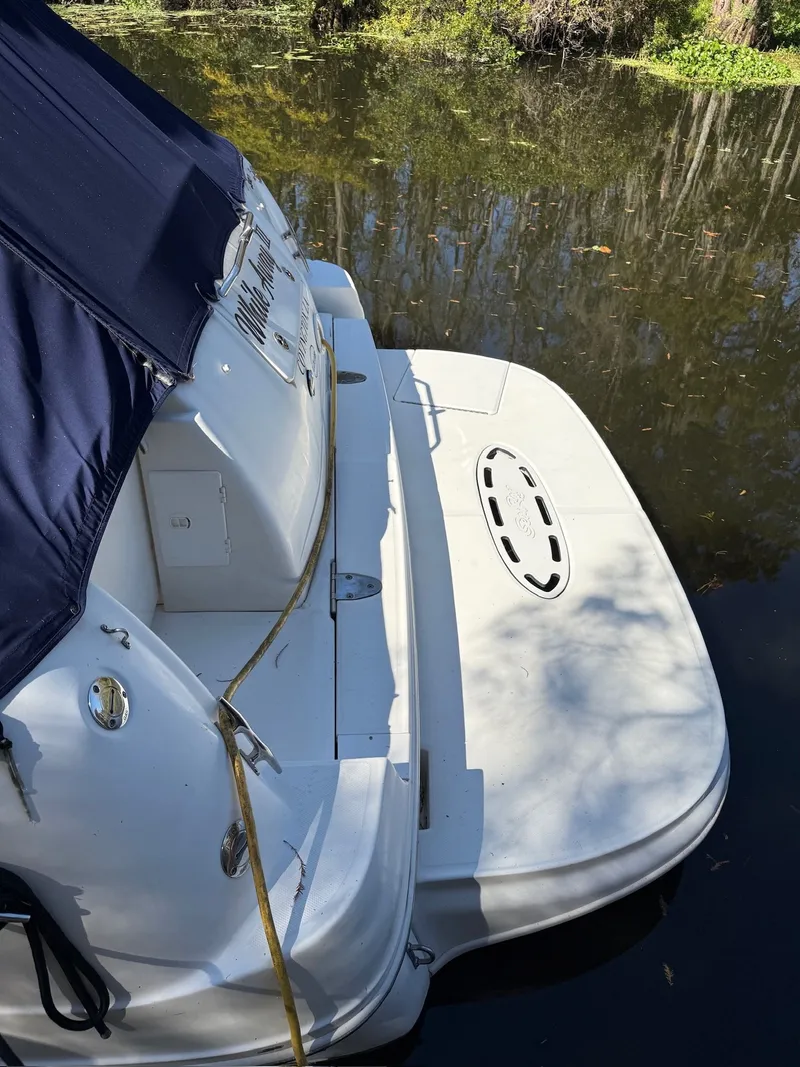 Slide: The Image of Sea Ray Sundancer 320 2003 - 1