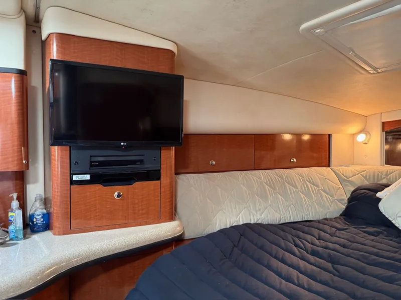 Slide: The Image of Sea Ray Sundancer 320 2003 - 11