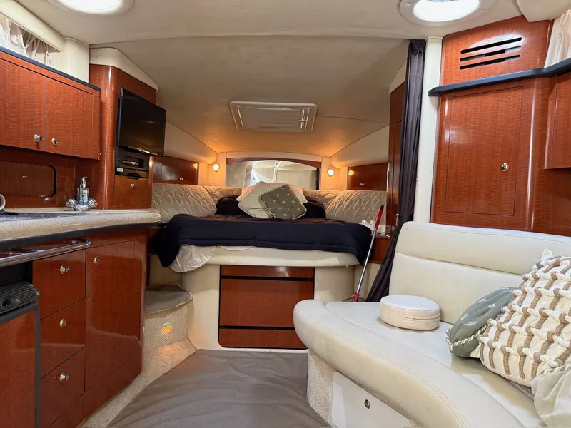 Slide: The Image of Sea Ray Sundancer 320 2003 - 9