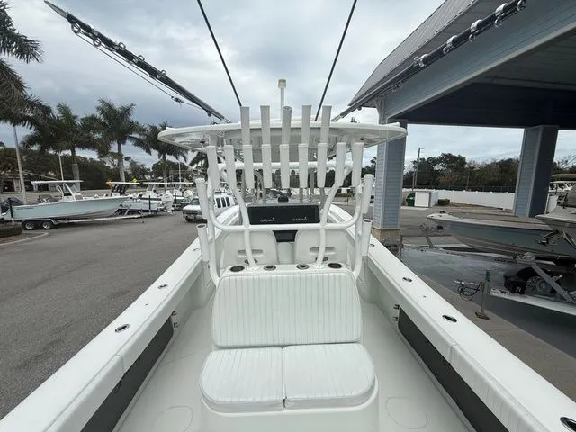 Slide: The Image of Yellowfin 34 Offshore 2007 - 4