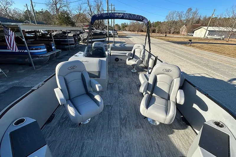 Slide: The Image of 2026 Bentley Pontoons Fish 243 Swingback with spacious seating and modern design. - 15