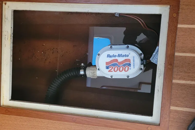 Slide: The Image of Bilge pump in 2015 Fortier 30 boat, Rule-Mate 2000 model. - 15