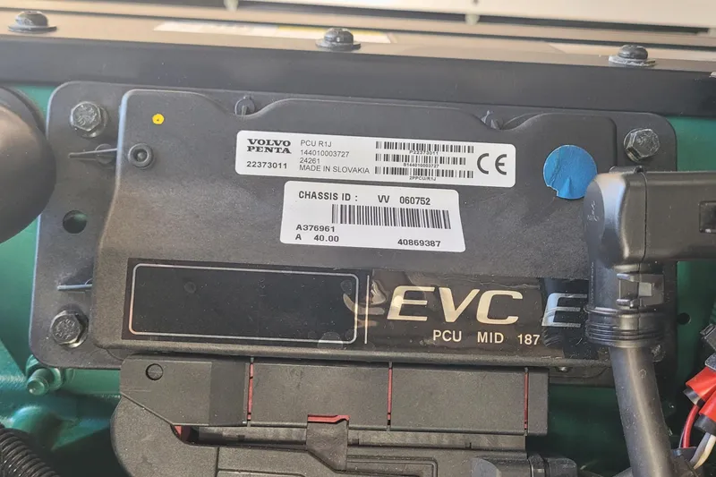 Slide: The Image of Volvo Penta engine component with labels, Fortier 30, 2015 model. - 50