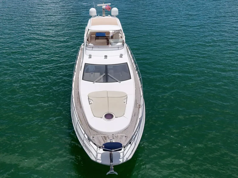 Slide: The Image of Azimut 64 2012 - 11