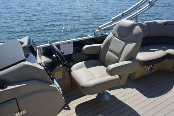 Slide: The Image of Manufacturer Provided Image: Manufacturer Provided Image: Manufacturer Provided Image - 8