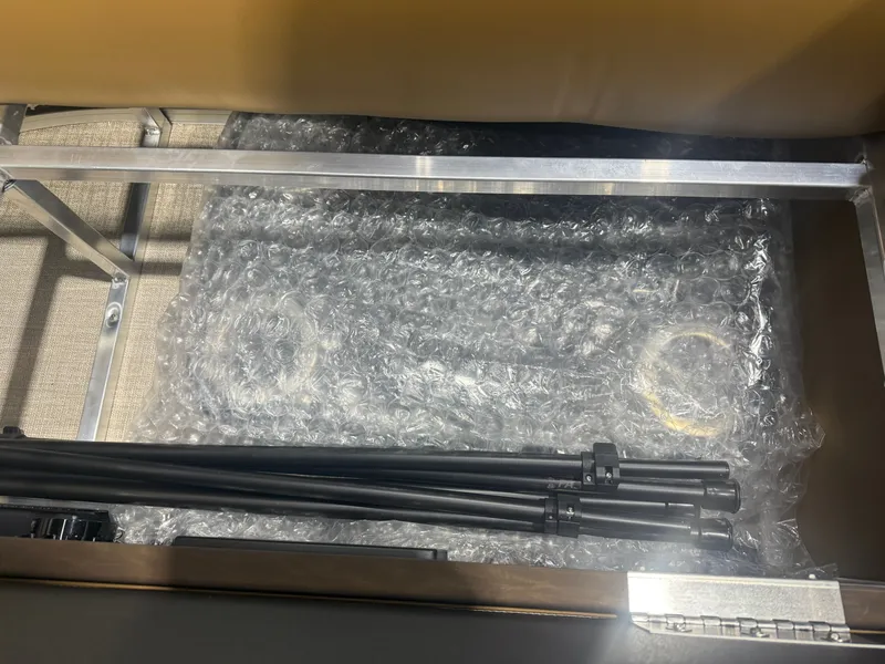 Slide: The Image of Tahoe Sport Rear Fish 2185 & 4-Stroke $32995 2026 - 27