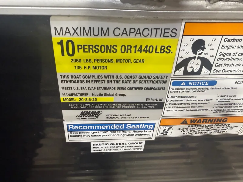 Slide: The Image of Godfrey 200 Cruise Pontoon & Yamaha 90HP 4-Stroke EFI 2016 - 14