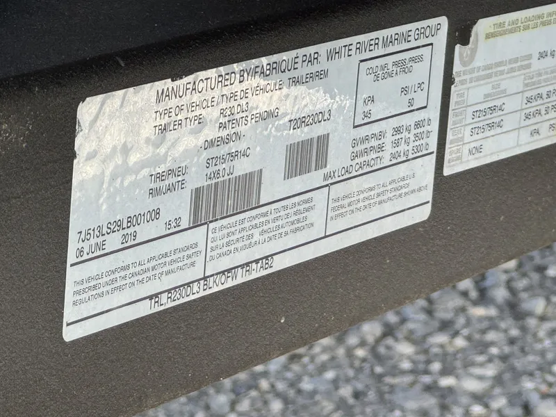 Slide: The Image of Regency 230 DL3 2020 - 16