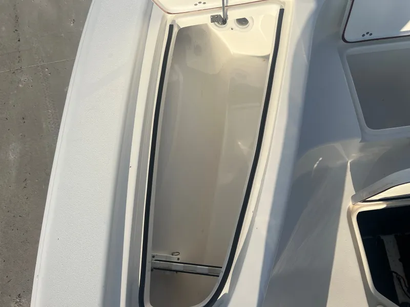 Slide: The Image of Sea Pro 230 2024 - 13