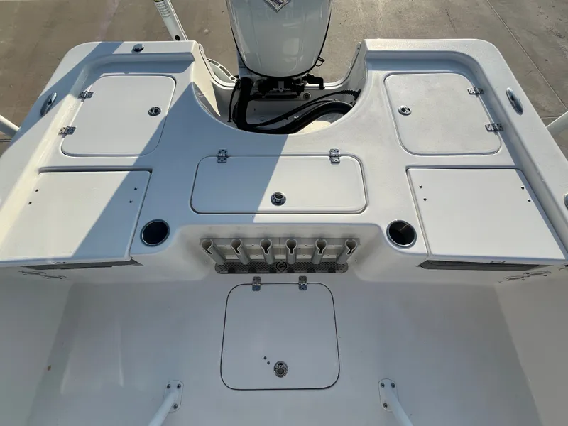 Slide: The Image of Sea Pro 230 2024 - 22